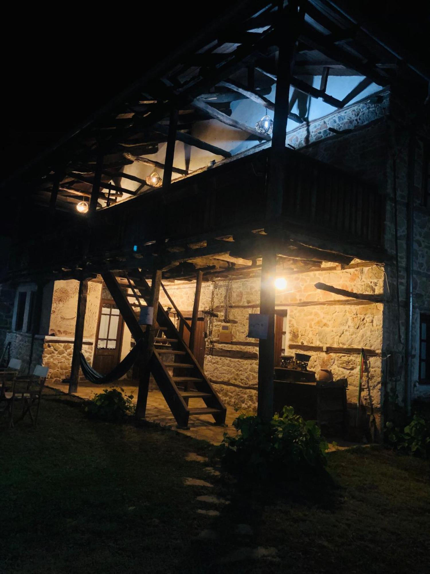 Hotel Χαγιάτι Psarades Exterior foto